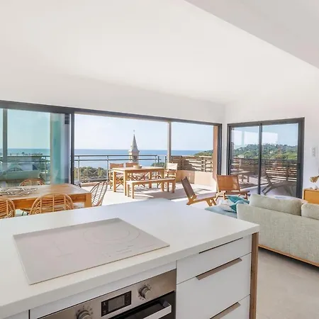 Vue époustouflante Village à Pied * Hyères