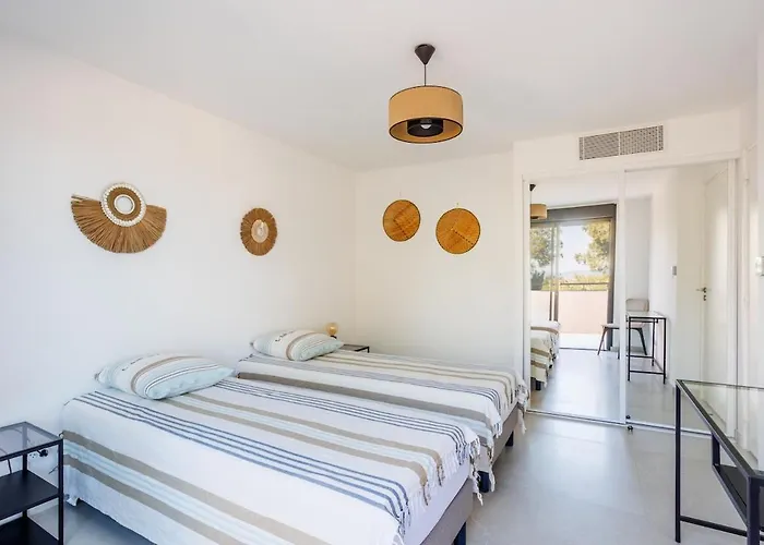 Vue Epoustouflante Village A Pied *